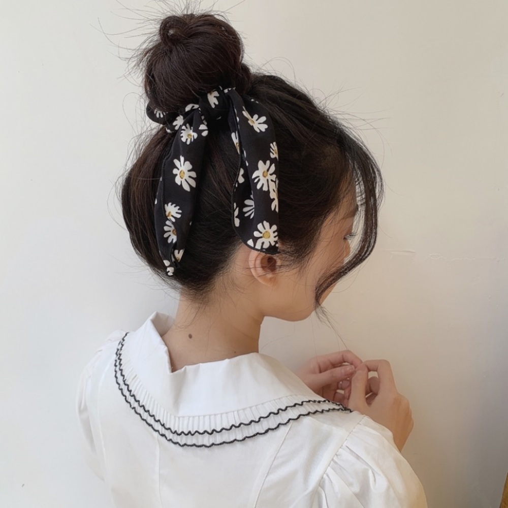 Daisy Ribbon Hair Tie Scrunchies - Picture 4 of 7